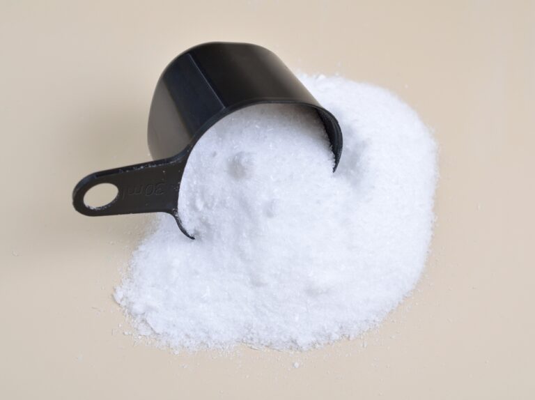 Oxalic Acid 96.6% / 99% / 95% (C₂H₂O₄)